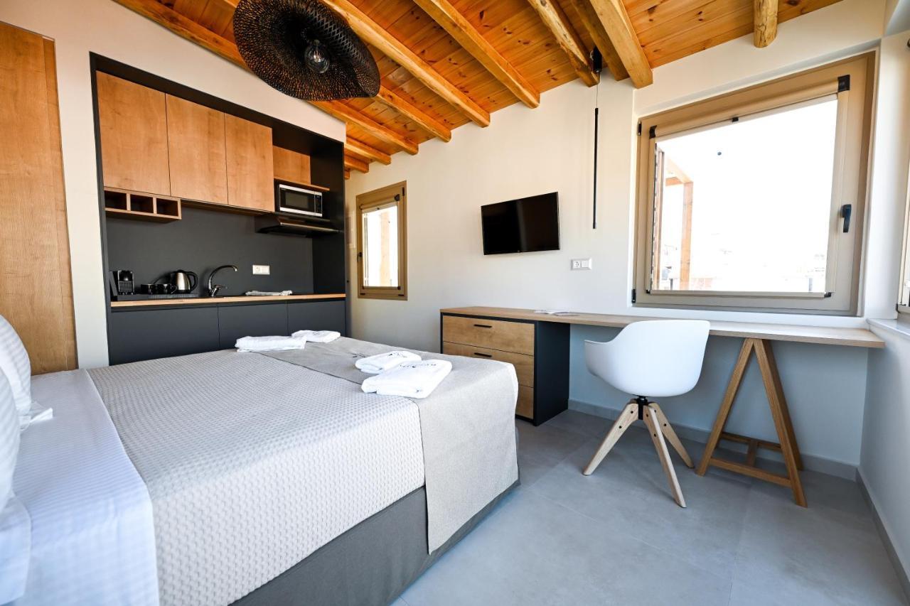 Eumorphia Studios & Apartments Skiathos stad Exteriör bild
